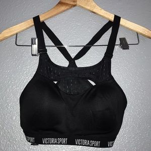 VICTORIA SPORT black mesh sport bra
